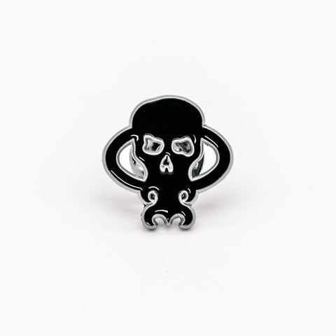 Chaves Knives Skull Lapel Pin - Nickel/Black